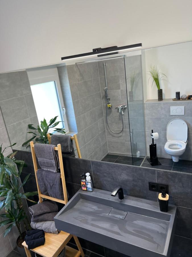 Designapartment Blue Sky -55M2-Free Parking & Wifi Graz Exterior photo